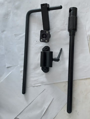 PERMOBIL Tri-Lock™ Midline Mounting System Tri-Lock™ Midline Mounting System