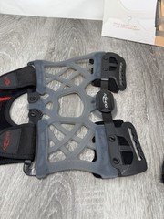 DonJoy OA Reaction WEB Knee Medial LEFT Lateral RIGHT Size Small