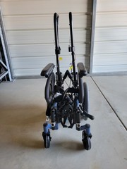 Quickie Iris Zippie Recline Tilt in Space Wheelchair 14″x13″ OR 14″x16″ ?