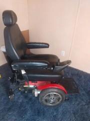 Jazzy Elite HD Electric/Battery Wheelchair (Red)