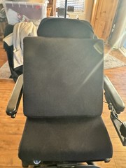 Power wheelchair Quantum J4E purchased 2024 never used