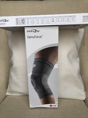 Donjoy Genuforce Knee Support Slip-on X-Large Right or Left Knee Brand New.
