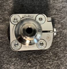 Pediatric 4-hole base with Rotating Pyramid Receiver and standard Push Lock