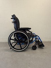 Quickie 2 Lite 18″ X 18″ Manual Wheelchair Used 18″x18″ Foldable