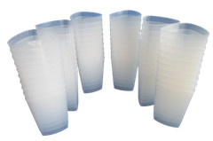 Medegen Polypropelene Triangular Graduated Measuring Container 32oz/1000cc