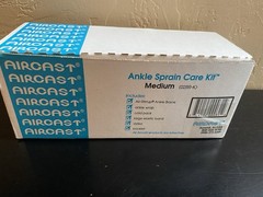 Aircast Ankle Sprain Care Kit for Right Ankle Size Medium 02BRK (Read)