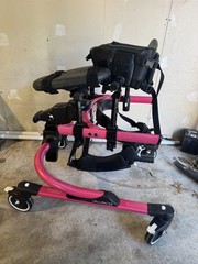 Rifton Pacer MEDIUM Gait Trainer 150lb. weight limit, Great condition