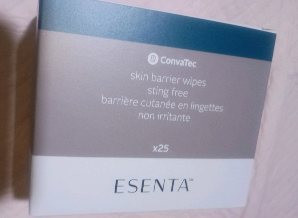 NEW BOX OSTOMY SKIN BARRIER WIPES – CONVATEC ESENTA 25 PER BOX Expires 2029