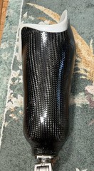 Ossur Prosthetic Leg – 27R – Right – Some Scratches – Rock Solid Working Cond.