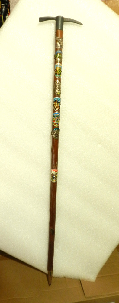 Vintage German Ice Pick Walking Stick Cane (Wanderstock) w/ Badges 32″ N86J