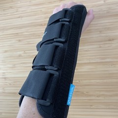 Ossur Formfit Wrist & Forearm Arm Brace Support Size X Small Left Side