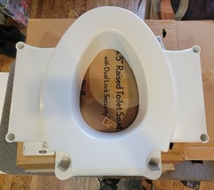 Bemis Rise 4.5″ Raised Toilet Seat w Handles 400 lb Capacity White New Open Box