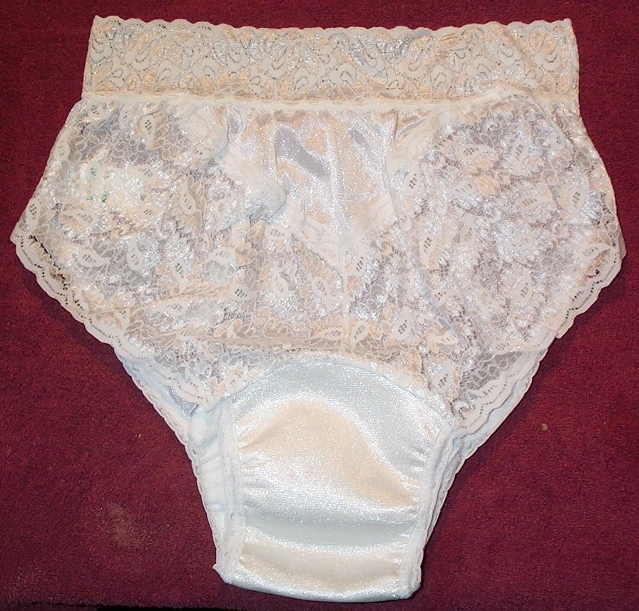 2 Pair Womens White Size 10 / 2X Incontinence Lace Frt & Waist Nylon Pantie