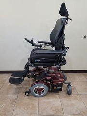 PERMOBIL C400 WHEELCHAIR,W/ POWER 8″ LIFT, TILT,RECLINE,&LEGS. PERMOLOCK, LIGHTS