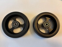 Pair (2) Single Sided Forks with 5/16′ Axles & (2) 4″ Caster Wheels