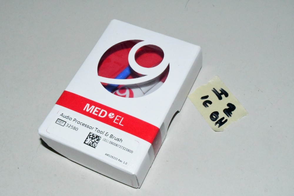 MED EL 32580 AUDIO PROCESSOR TOOL AND BRUSH NEW / SEALED/ RARE 1C