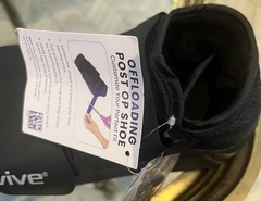 VIVE Post Op Recover Shoe w/Adjustable Strap fits Left or Right Large New