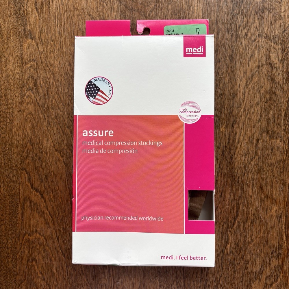 Medi Assure Compression Socks Calf Closed Toe Beige XL 20-30 Open Box – New