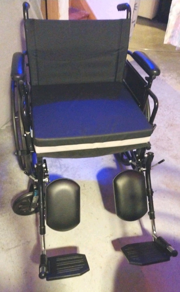 ProBasics K4 Lite Wheelchair 20″ Wide WC4L2016DE Elevating Legs Gel Cushion