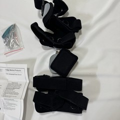 Bentley Medical Universal Knee Brace 1 LEFT & 1 RIGHT Comfortland Brace Size: LG