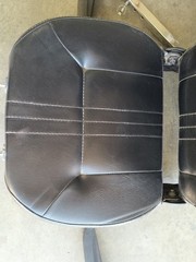 MOBILITY SCOOTER SEAT WITH SWIVEL BASE AND ARM RESTS