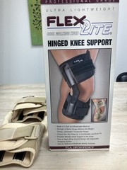 Flex-Light Hinged Knee Brace Size Small (Beige)