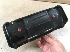 **W3431 MOBILITY SCOOTER LOWER REAR TAIL PANEL BLACK w/ RED ‚TAILLIGHTS‘ ~PART