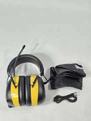 R6 Radio Hearing Protector NRR 30dB AM/FM Electronic Earmuffs LCD AUX Yellow
