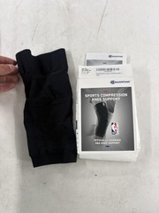 Bauerfeind NBA Basketball Knee Support Mens Small Black Compression Sleeve